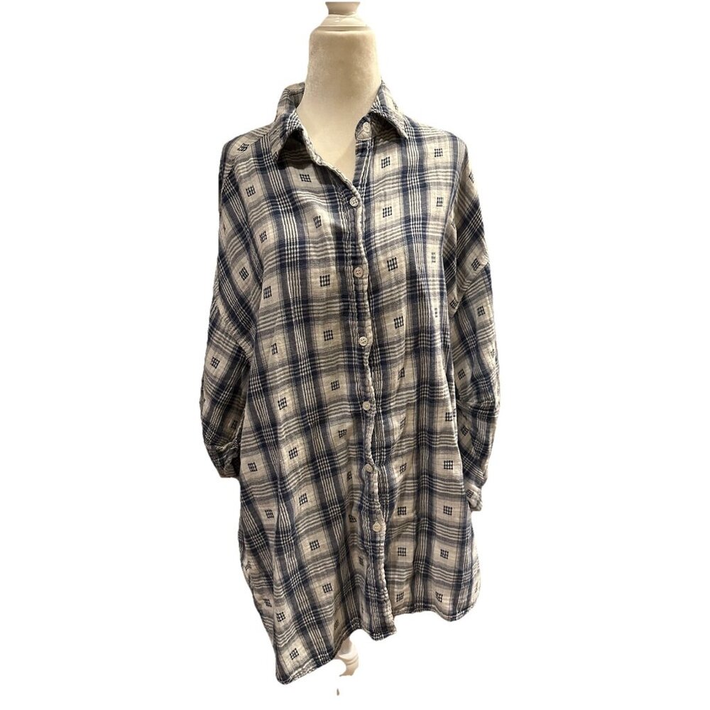 Max Studio Top Women Med Oversized Blue And White Plaid Ruched Roll Tab Sleeve